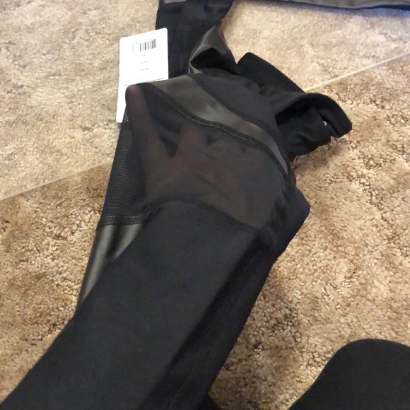 90 degree by reflex leggings - Picture 7 of 8